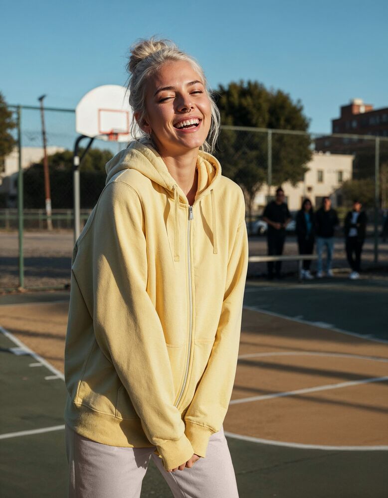 UM Rennd Hettupeysa - Unisex - 15 litir